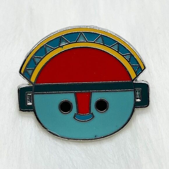 🔮 5/25 Disney Adventureland Tiki God Tsum Tsum Pin‎ - Picture 1 of 3